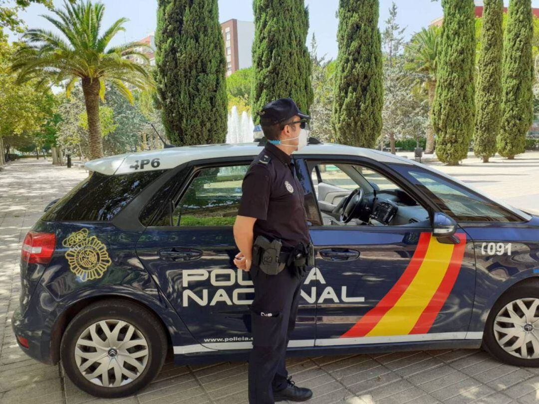 Un policía nacional en una imagen de archivo 