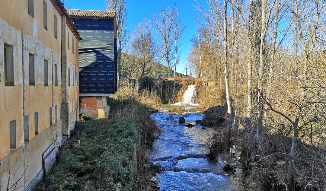 Río Guadazaón a su paso por el balneario de Yémeda, en Cuenca.