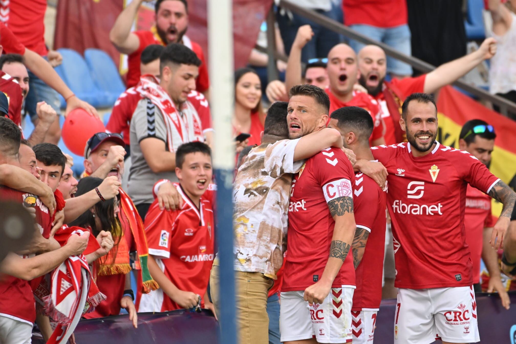 Celebración del gol de Carrasco