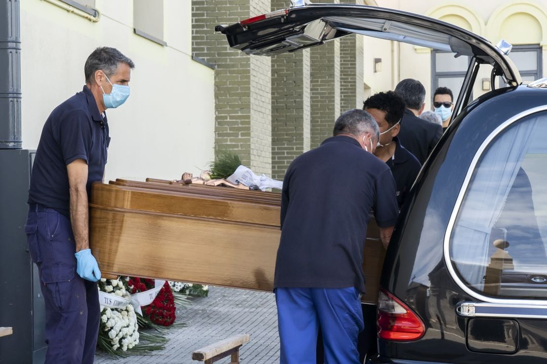 Empleados del Cementerio de Ciriego de Santander.