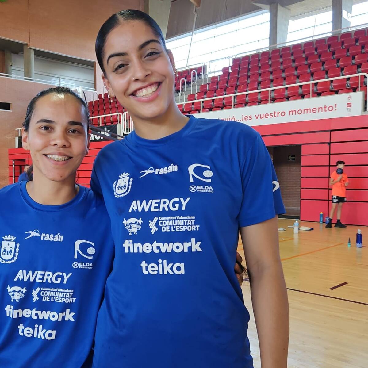 El Elda Prestigio se presenta ante su afición