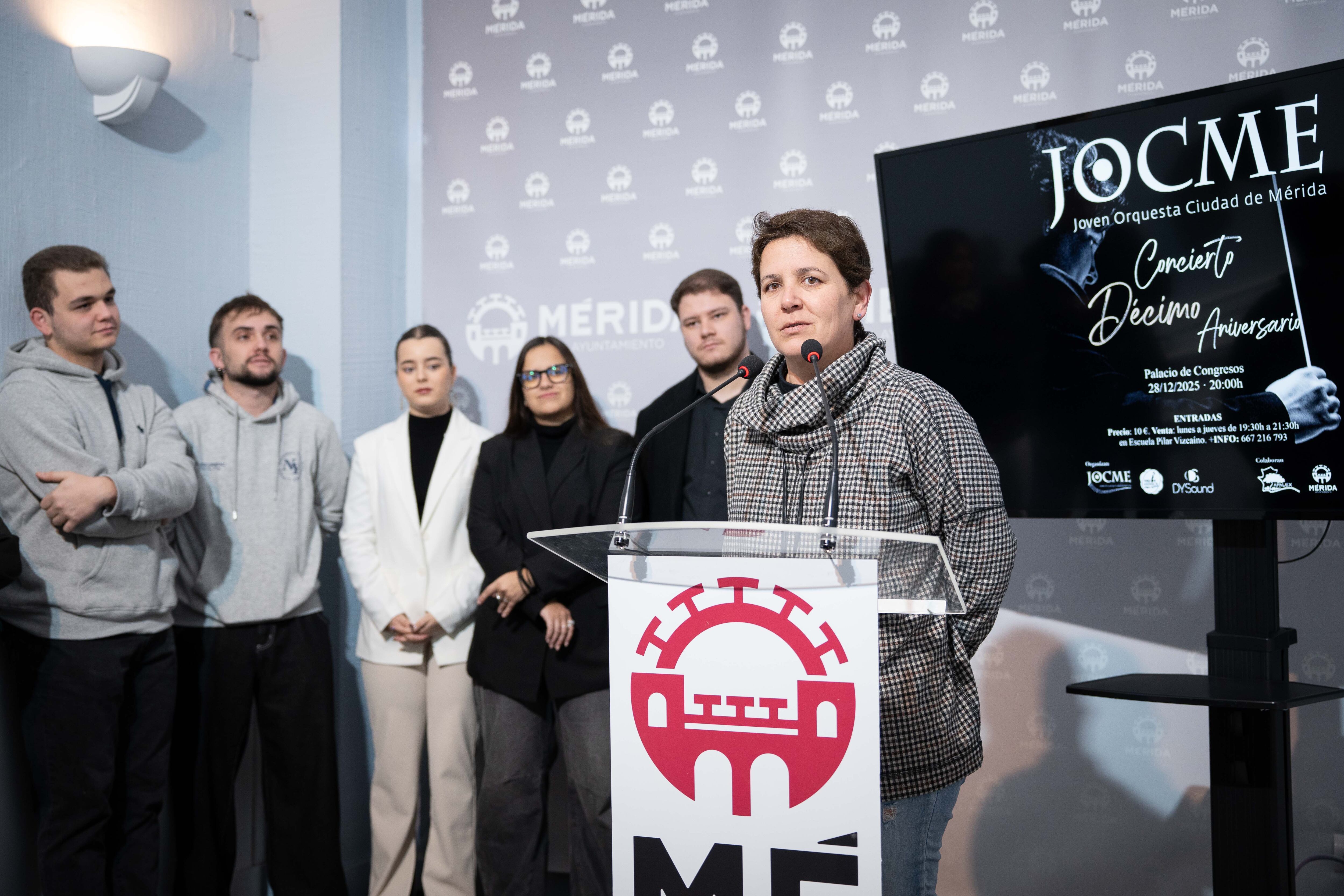 Pilar Vizcaíno presenta el concierto extraordinario X Aniversario de la JOMCE