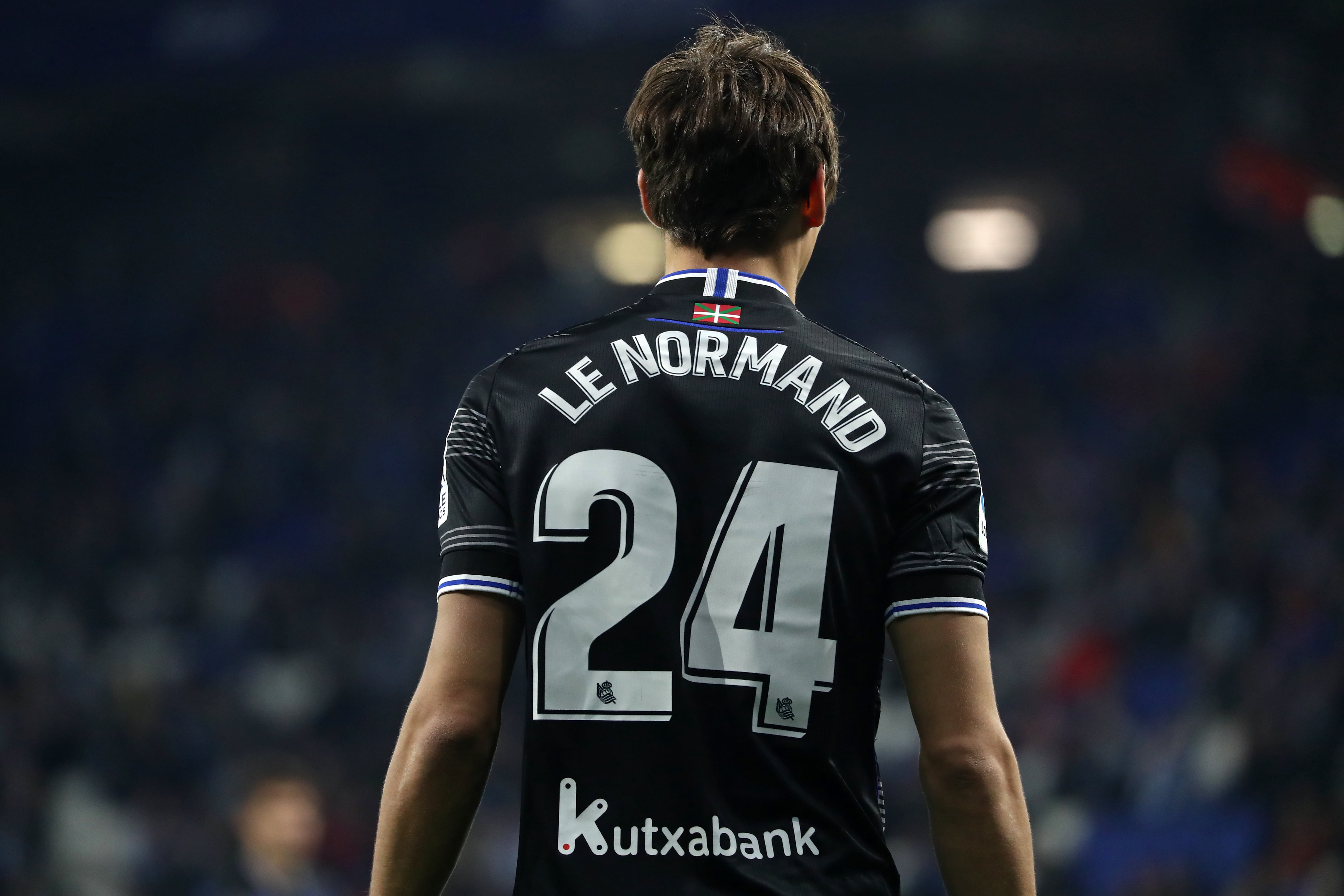 Robin Le Normand, durante un partido con la Real Sociedad. (Photo by Joan Valls/Urbanandsport /NurPhoto via Getty Images)