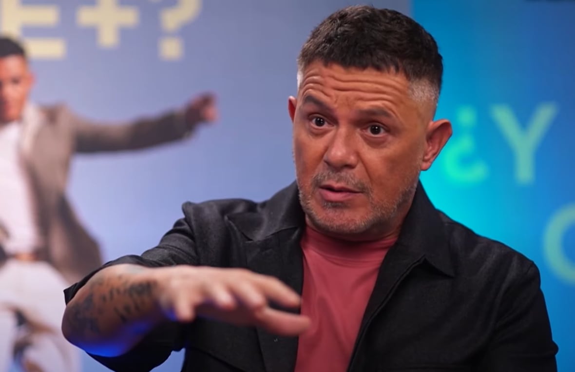 Alejandro Sanz durante la entrevista con la SER, hablando de los problemas que afronta la sociedad