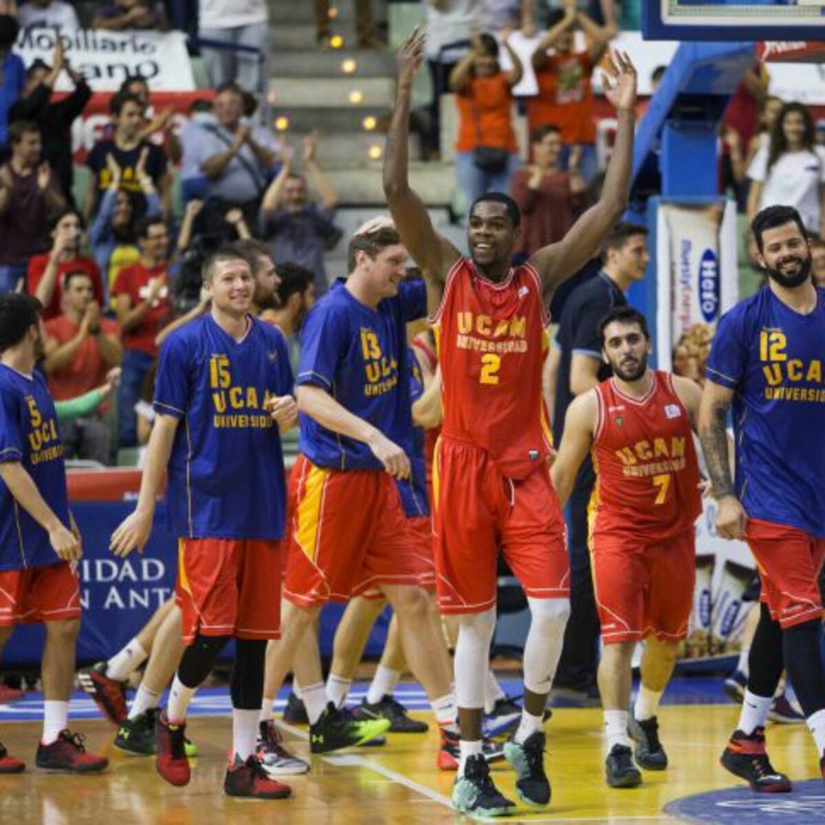 ¡El UCAM CB Murcia hace historia: acaba séptimo y jugará el playoff y en Europa!