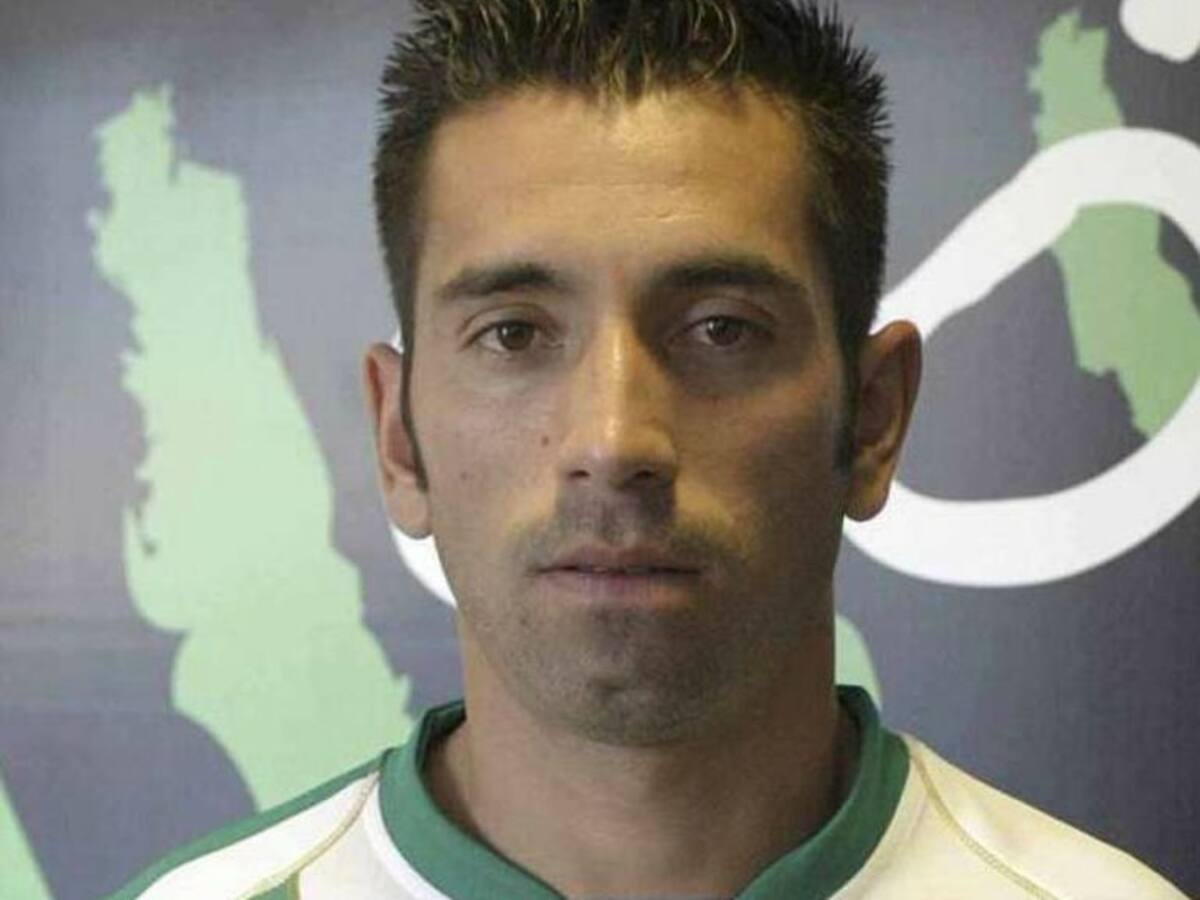 El delantero Charles, nuevo jugador del Málaga