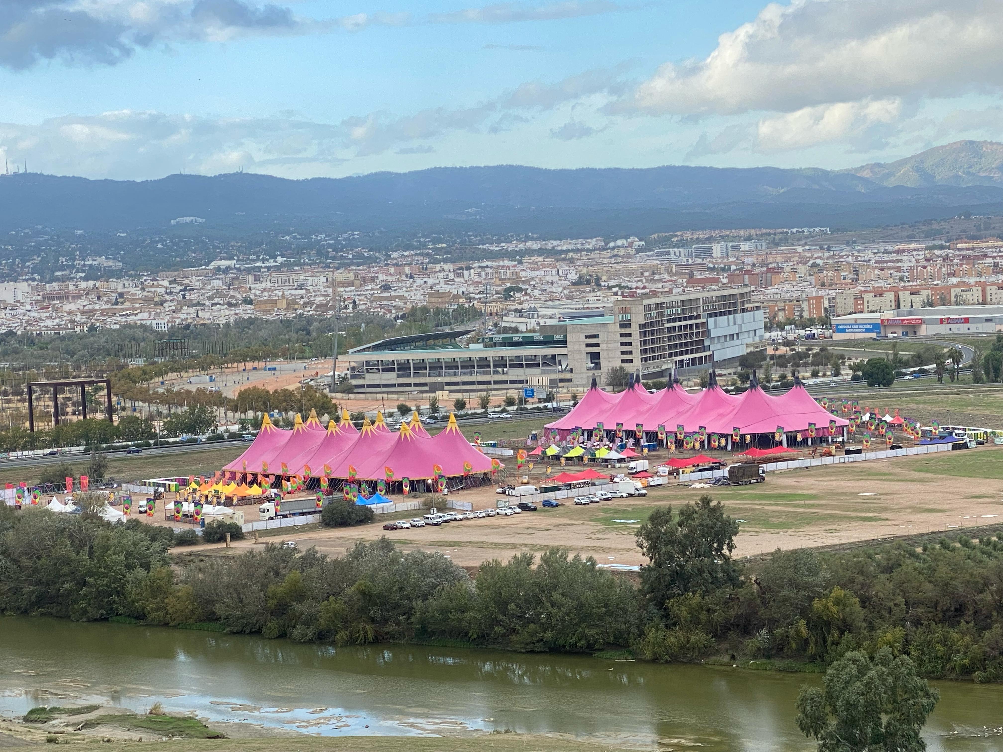 Carpas del festival de música electrónica celebrado en El Arenal