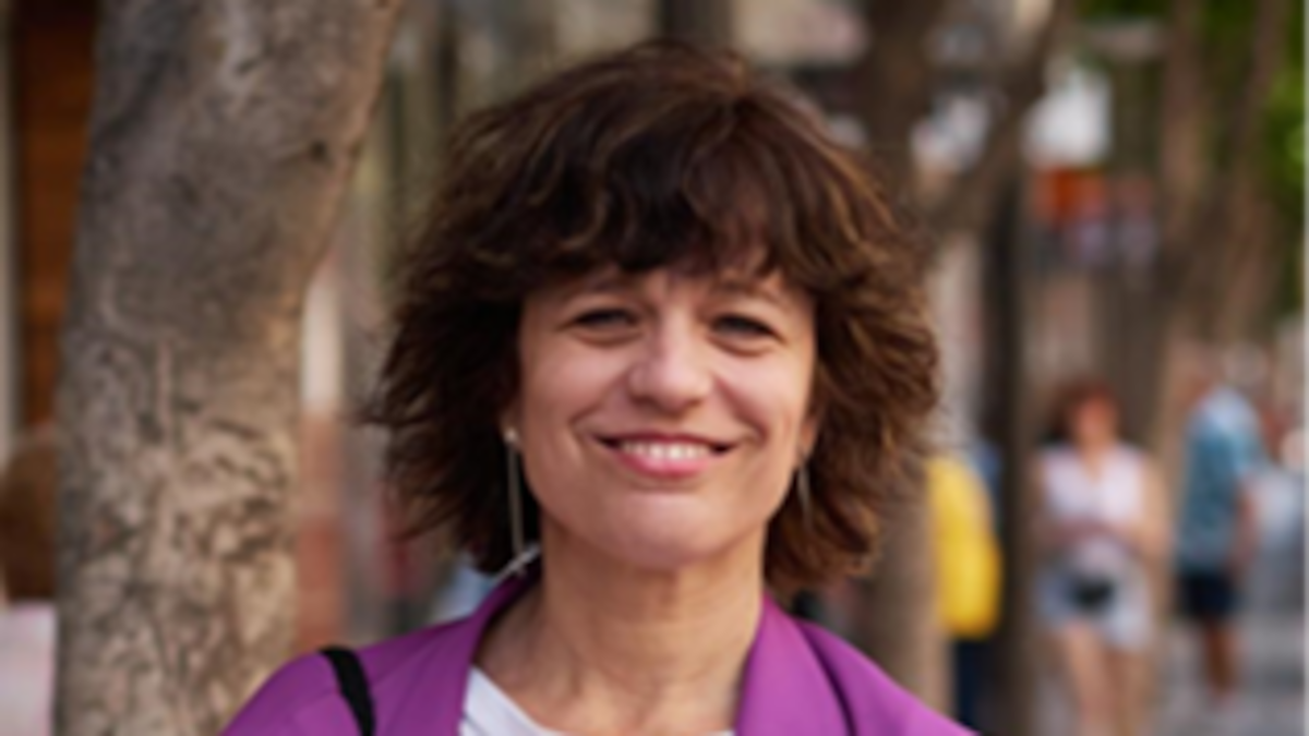 Lara Hernández sobre la moción para retirar medalla de oro a Franco