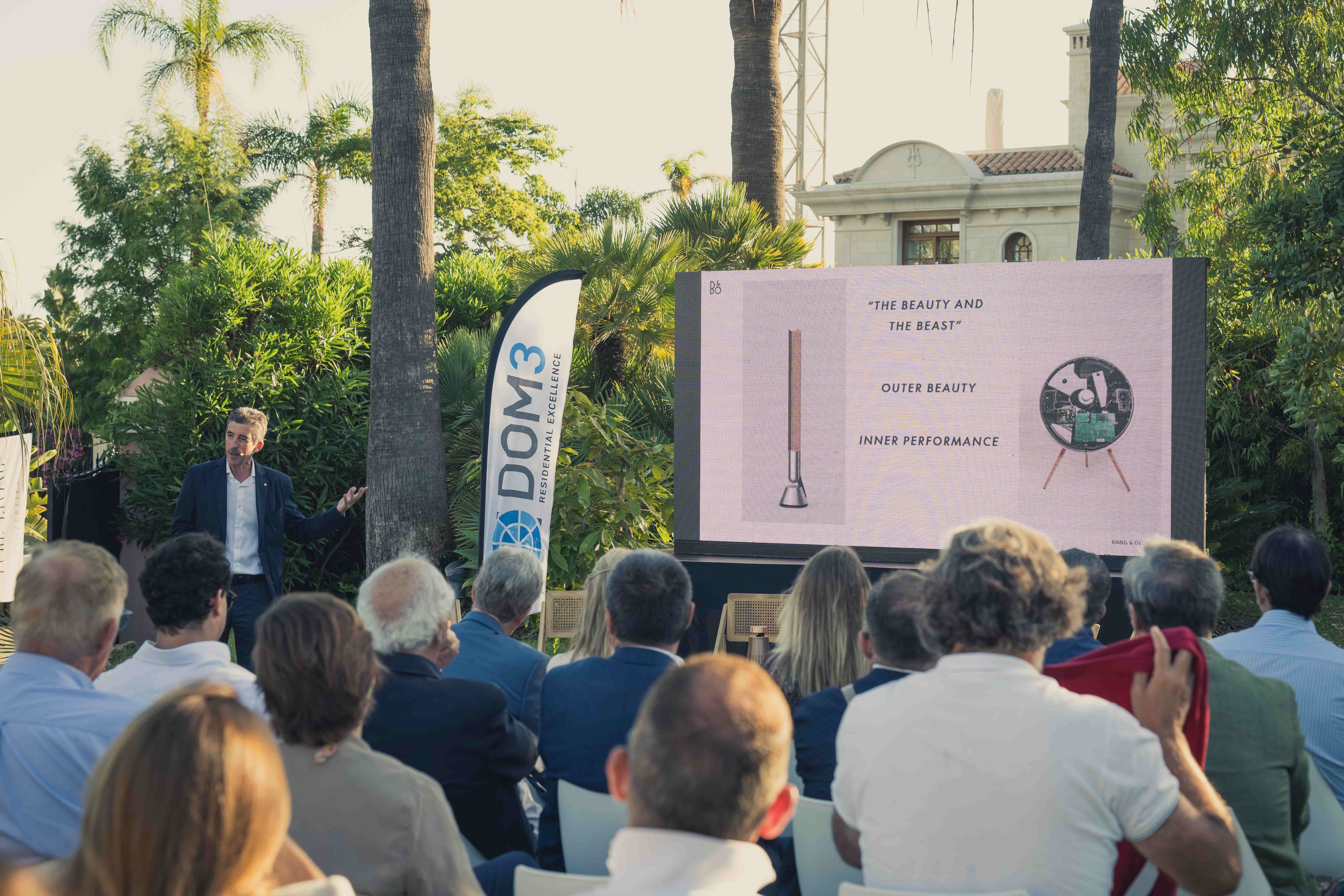 Momento de la presentación del informe