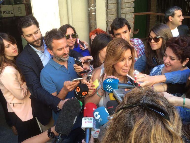 La presidenta en funciones de Andalucía, Susana Díaz, a su llegada a la reunión del comité federal.