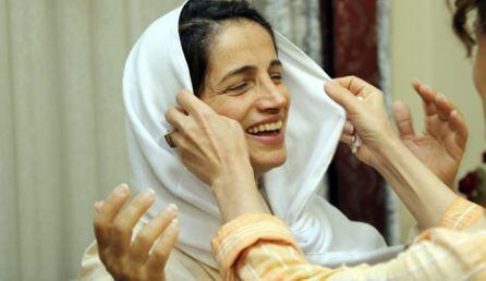 La abogada Nasrin Sotoudeh, tras ser puesta en libertad en 2012.