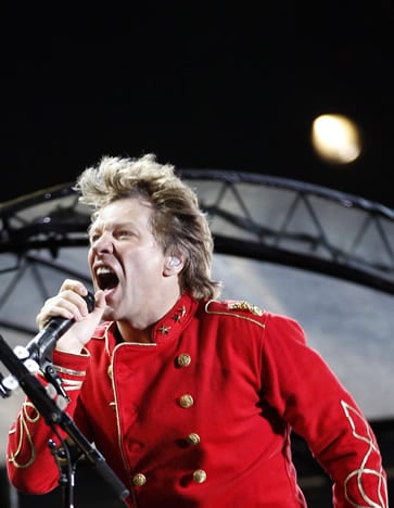 Jon Bon Jovi, durante el concierto de la gira &#039;Open Air Tour&#039; en Barcelona