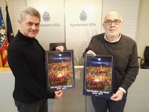 El autor del cartel y el concejal de Fiestas