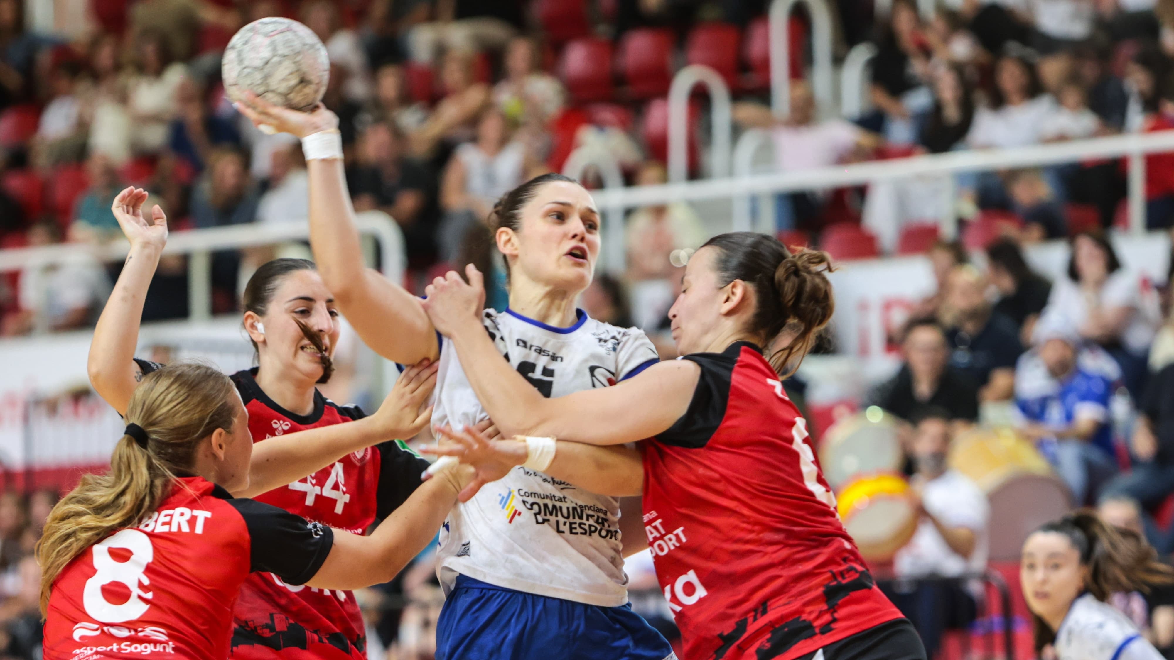 El Elda Prestigio desperdició una nueva oportunidad