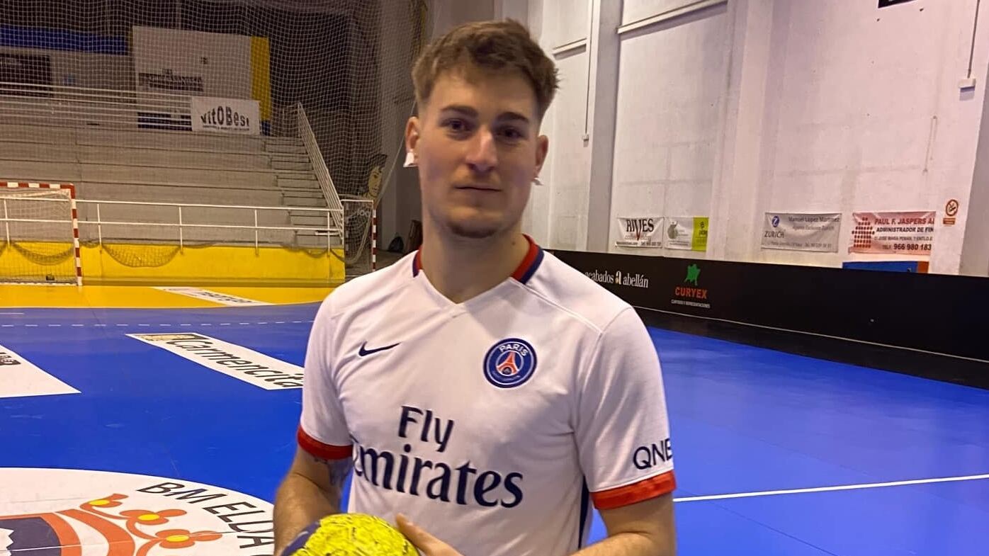 Luis Hernández ya entrena a las órdenes de José Julio Espina