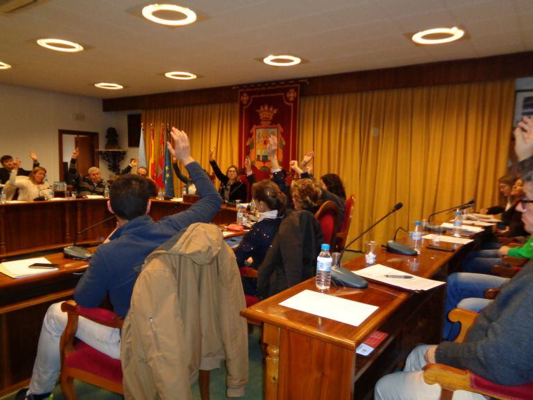 La moción del PSOE se aprobó por unanimidad