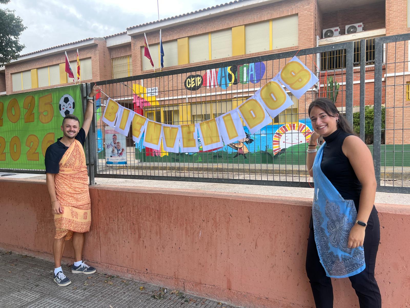 El colegio Mastia inaugura el curso con la campaña contra el absentismo