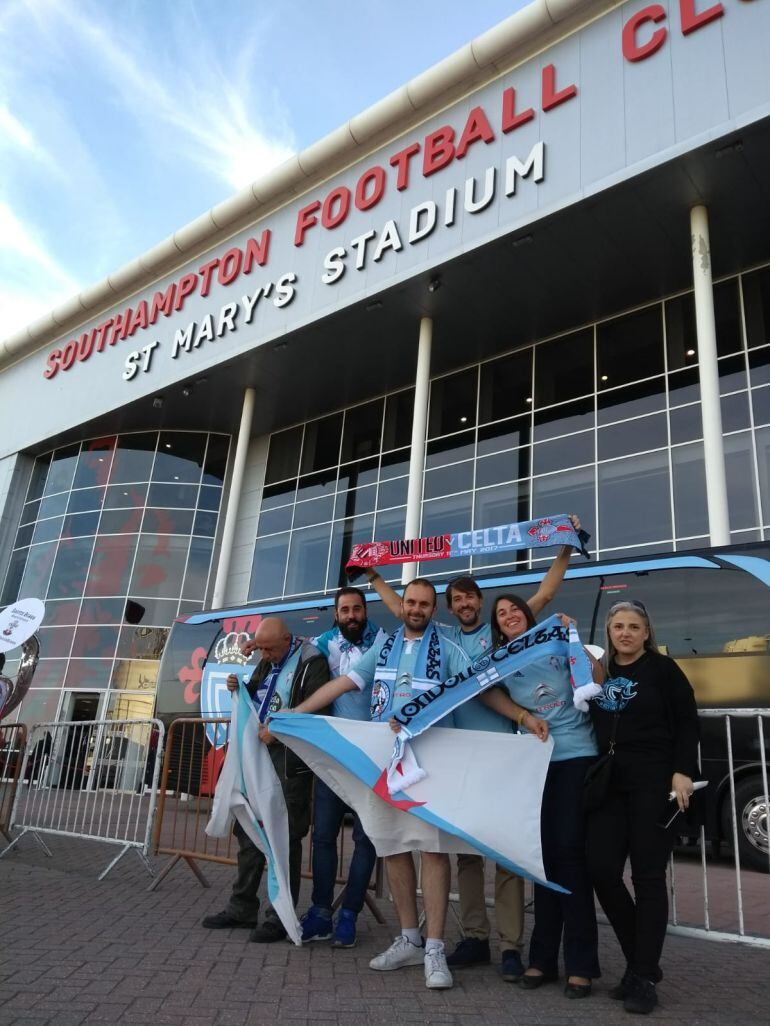 La peña London Celtas ya acudió a ver al Celta a Southampton