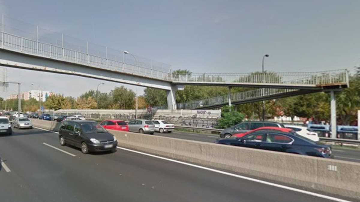 Mejoras de las pasarelas peatonales sobre la A-42