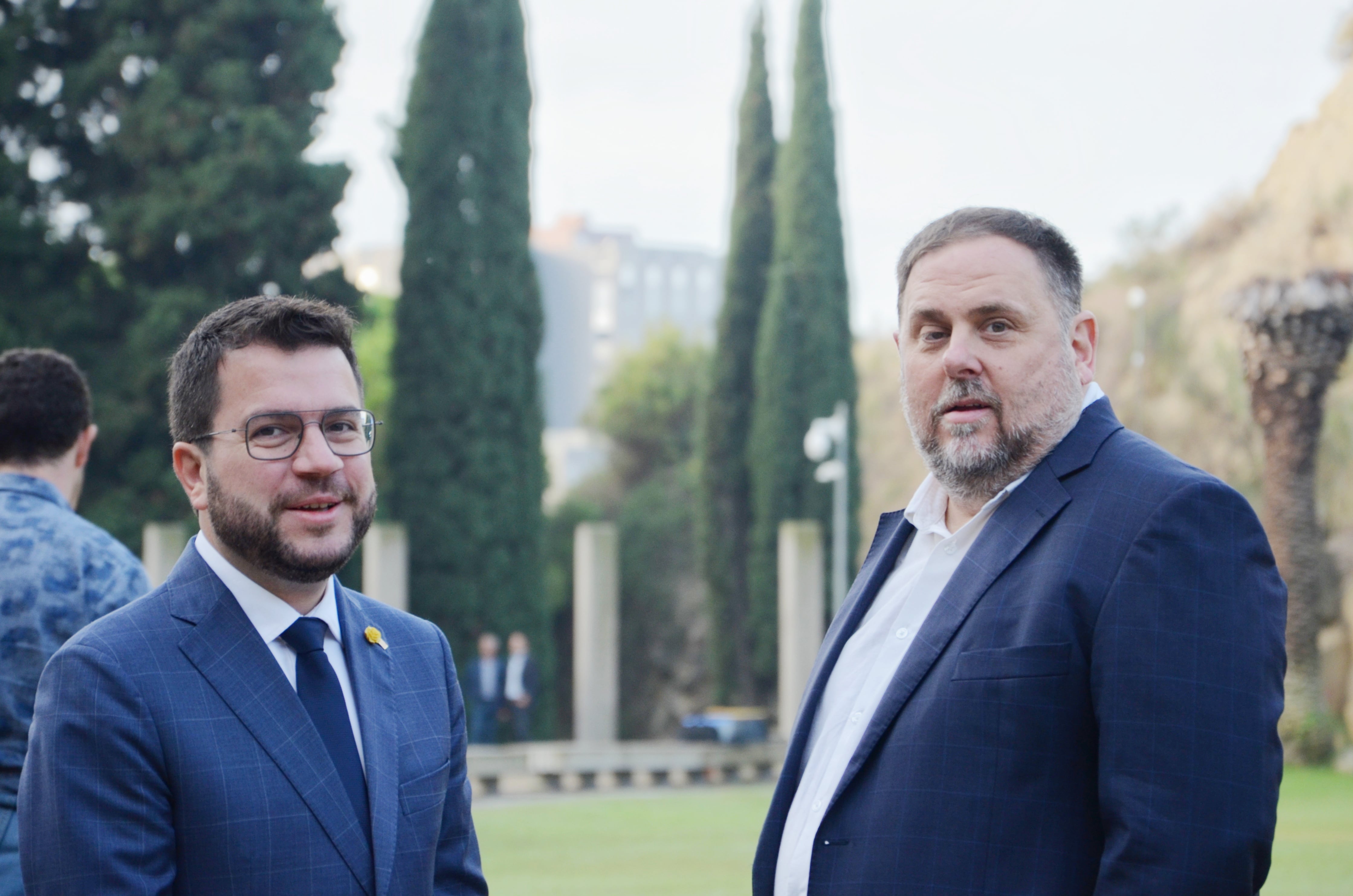 El presidente de la Generalitat, Pere Aragonés, junto a Oriol Junqueras.