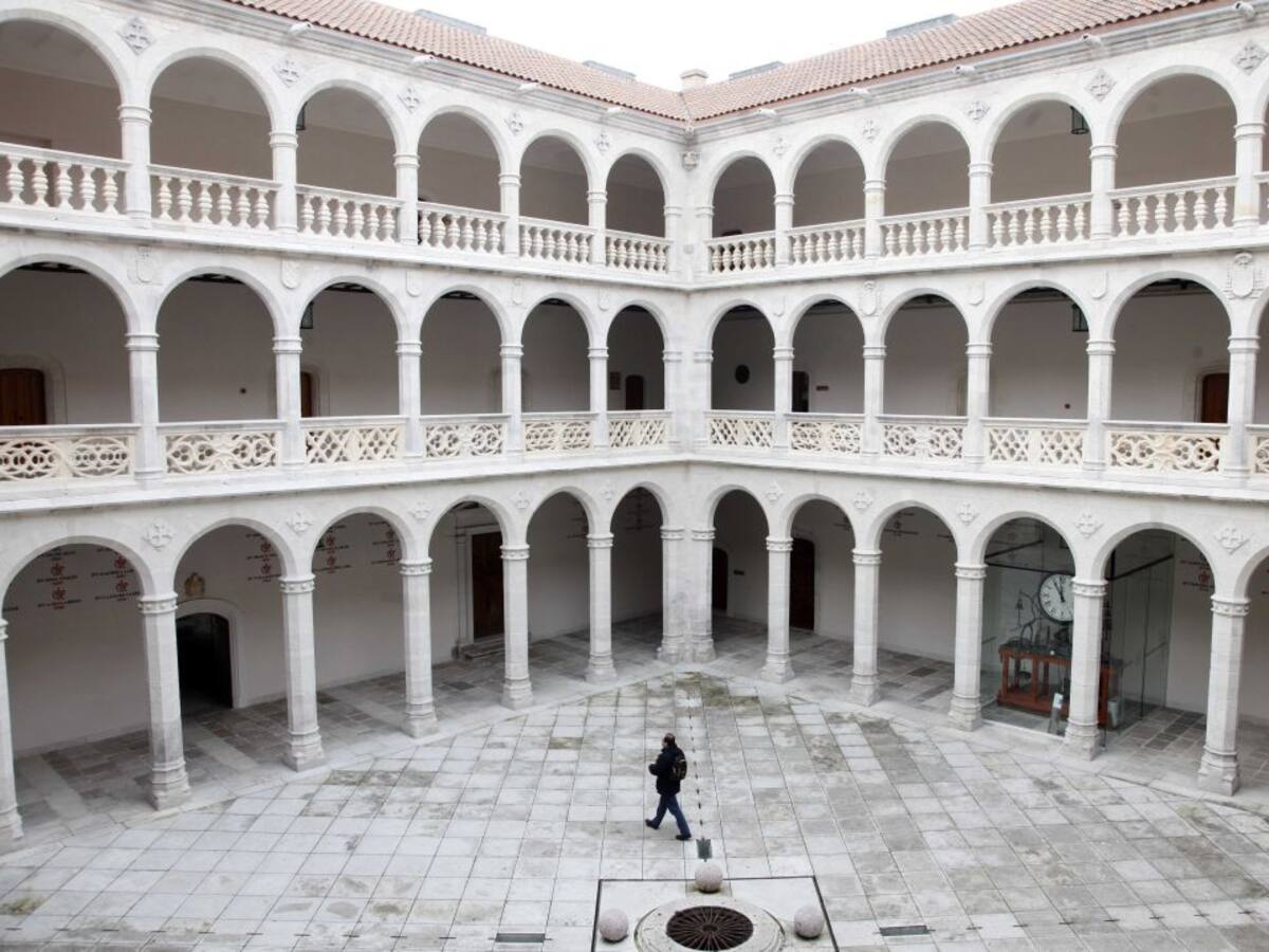 Arquitectura cumple 50 años con un repunte de alumnos tras los años de crisis