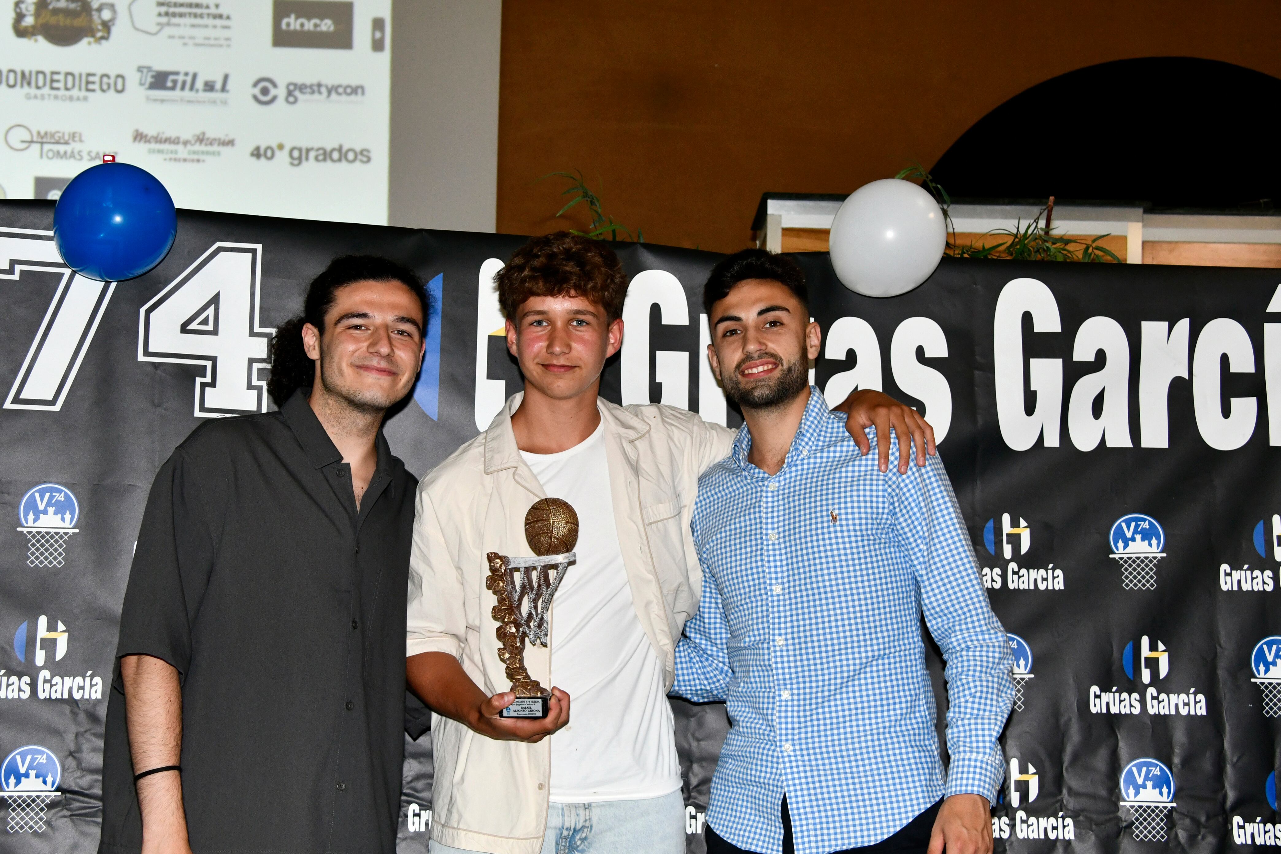 Mejor defensor: Rubén Ugeda