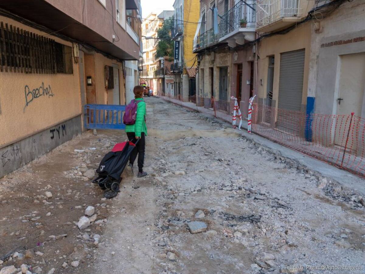 Un millón de euros para obras de mejora de abastecimiento, saneamiento y asfalto en Cartagena