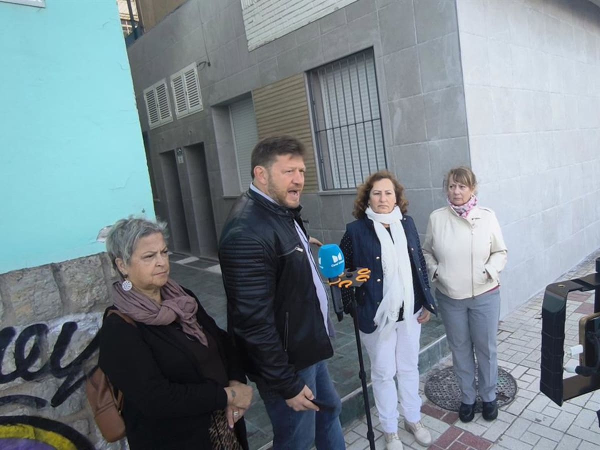 Con Málaga exige un equipo municipal de inspección "para frenar ilegalidades" en el mercado de la vivienda