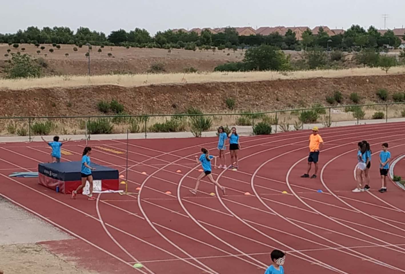 El plazo permanecerá abierto hasta el 3 de enero y la actividad se dirige a los jóvenes nacidos entre 2010 y 2012, ofreciéndose un total de 14 plazas, en horario de tarde, los martes y los jueves