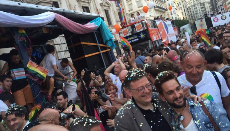 El president Ximo Puig en la fiesta del Orgullo de 2015. 