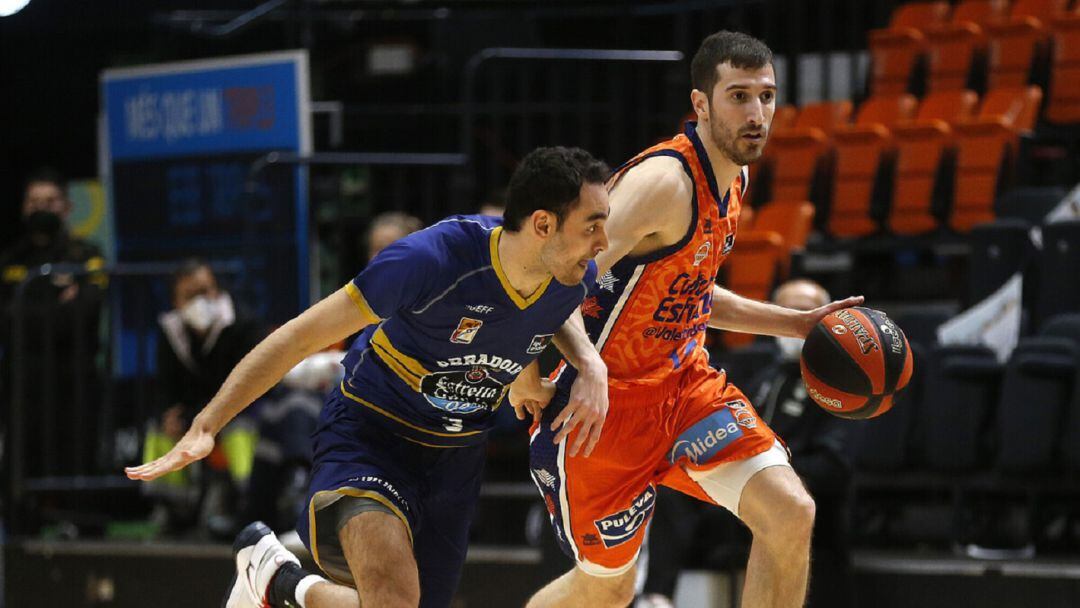 Guillem Vives ante Obradoiro