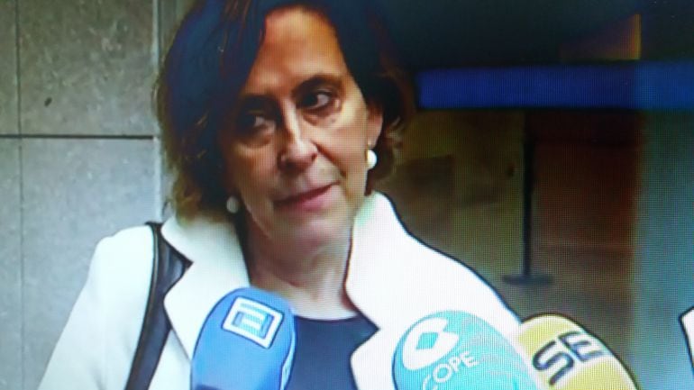 Ana García Boto, abogada de José Ángel Fernández Villa ante los juzgados de Oviedo.