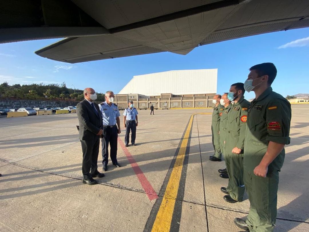 El Delegado del Gobierno en Canarias ha participado este miércoles en la presentación del simulacro de accidente aéreo Canasar 2021, celebrada en el Cabildo Insular de Lanzarote.