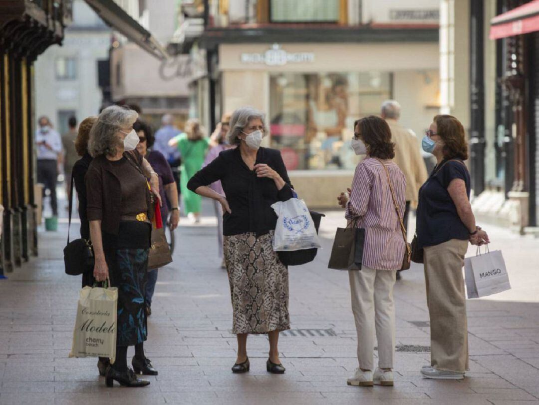 Las mascarillas, el complemento necesario y obligatorio