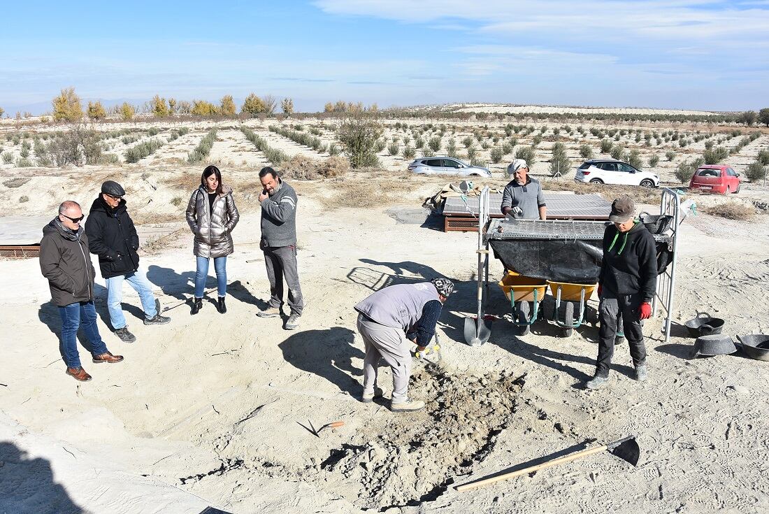 Trabajos arqueológicos en Cerro Santuario de Baza