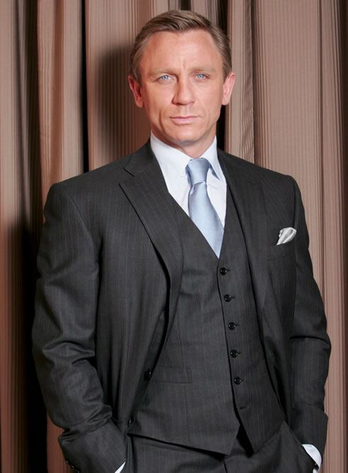 El actor inglés Daniel Craig posa durante un pase gráfico de la película 'Casino Royale' en Seúl. La próxima película de James Bond llegará a los cines en noviembre de 2012