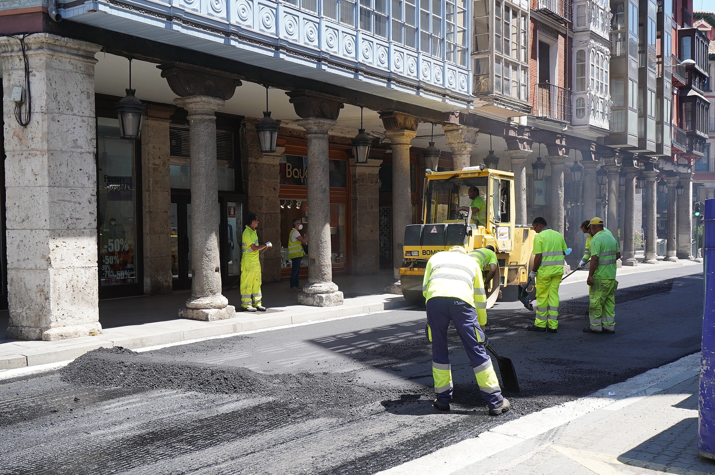 Asfaltado en Valladolid, imagen de archivo