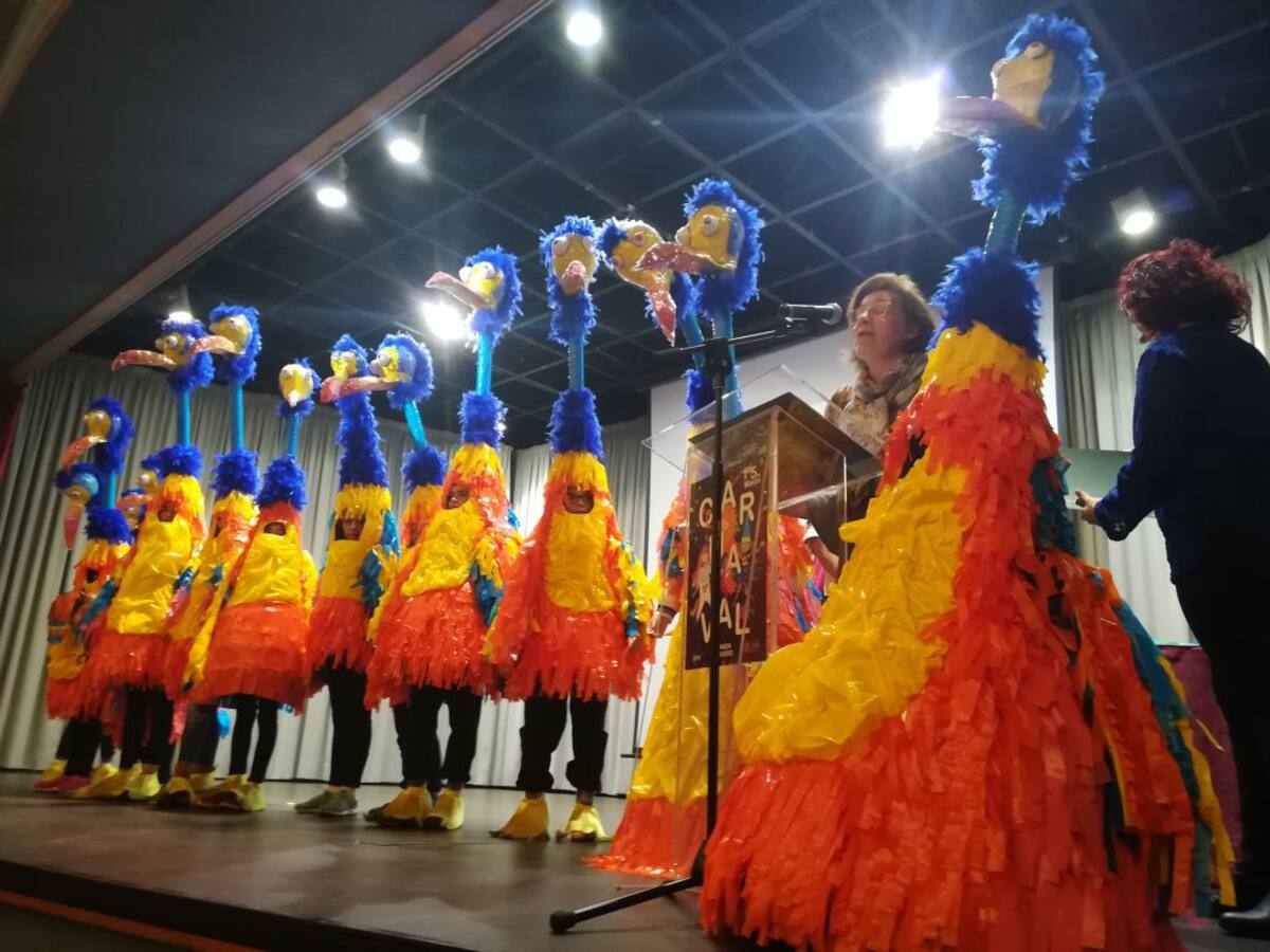 Santa Catalina mantiene su liderazgo carnavalero