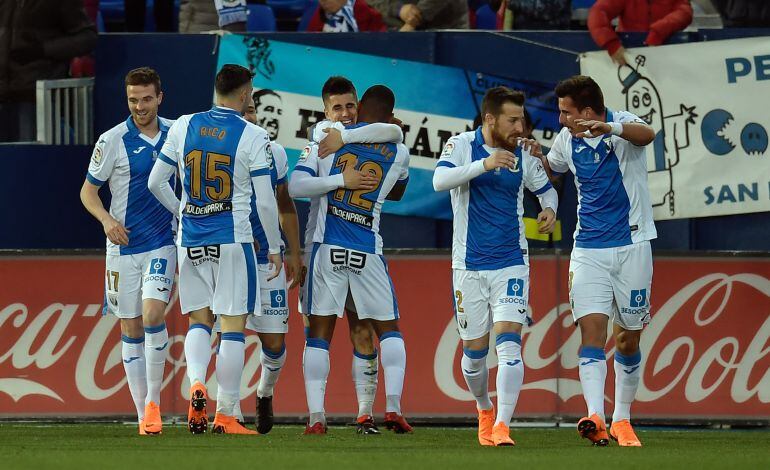 Los jugadores del Leganés celebran un gol.