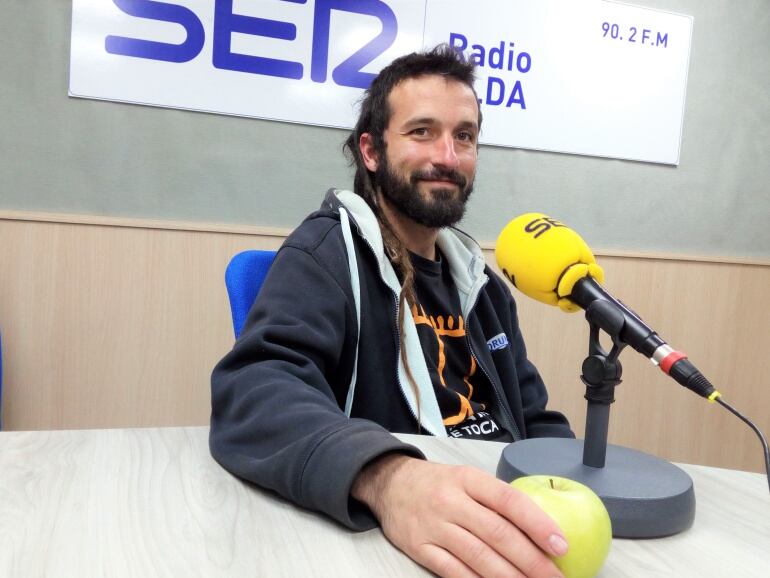 Feo Flip, prolífico artista urbano, en Radio Elda