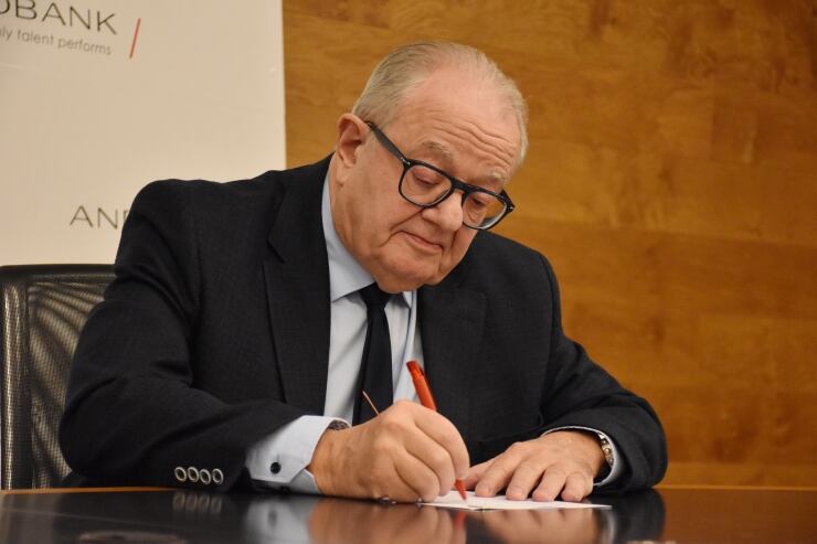 El president del COA, Jaume Martí, ha passat pels micròfons de l'Aquí Esports