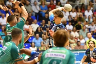 Diego en un lanzamiento