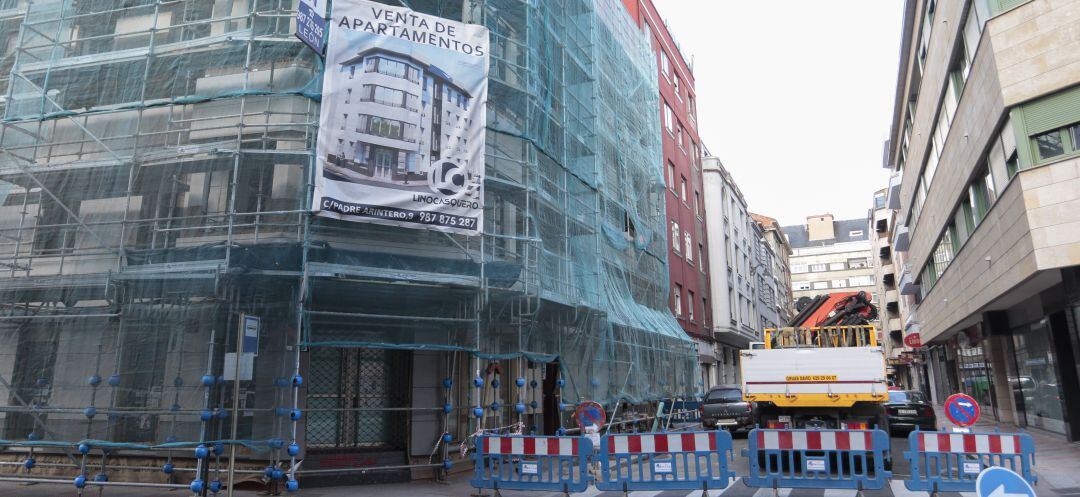 Obras en una calle de León