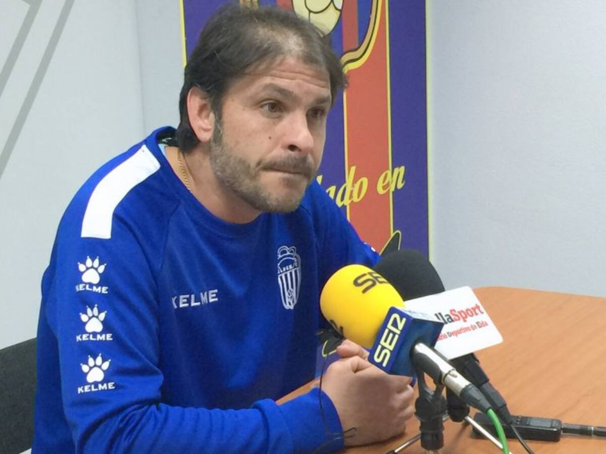 El Eldense inicia nuevo ciclo deportivo (D. 12:30 h)