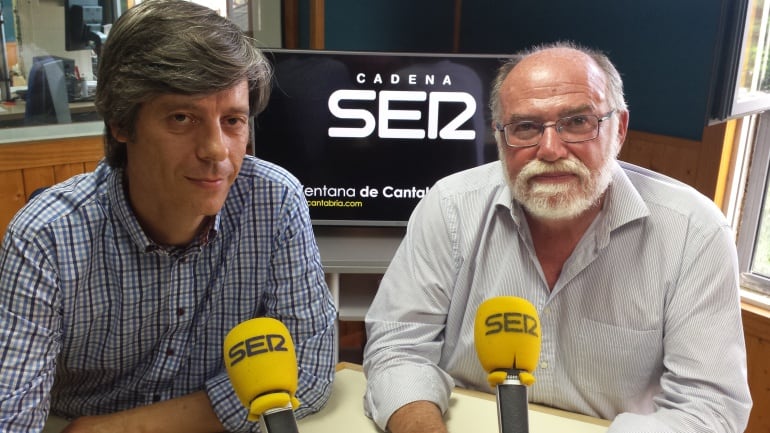 En el estudio de la Ventana de Cantabria los contertulios Carlos Pajares y Javier Puente  