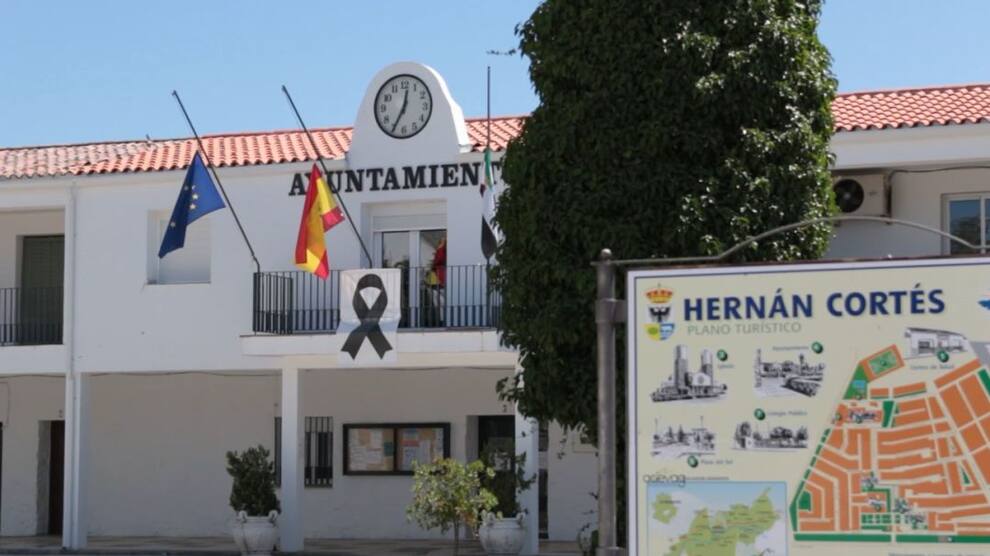 Judith Olivares es la alcaldesa de la Entidad Local Menor de Hernán Cortés (Badajoz)