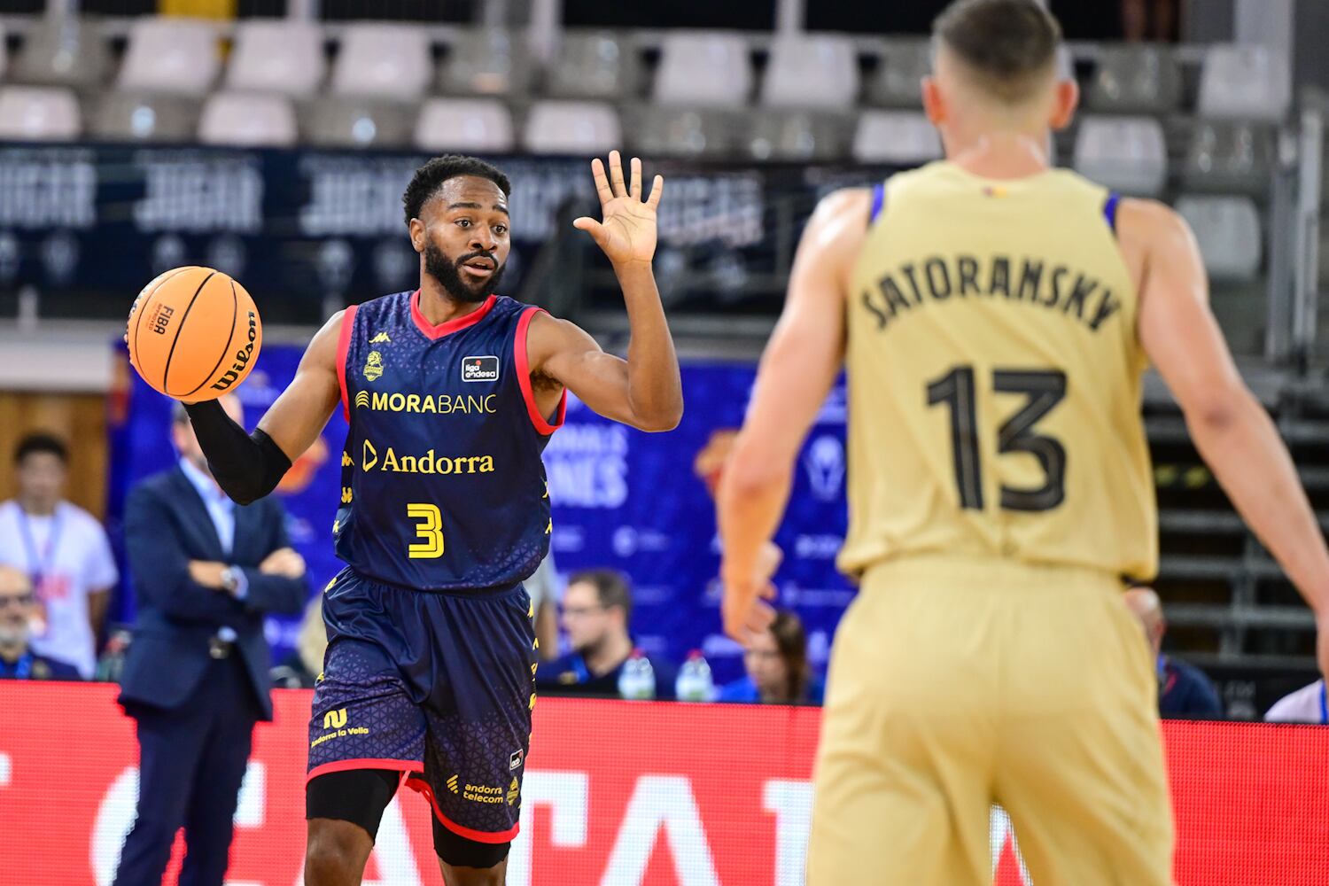Un instant del partit entre el Barça i el MoraBanc Andorra de la Lliga Catalana disputat ahir a Tarragona