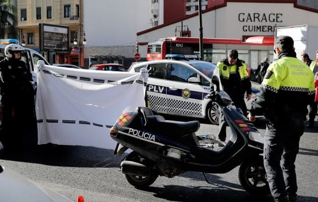 Un ciclista falleció el 21 de noviembre en un accidente de tráfico con un camión en Valencia.