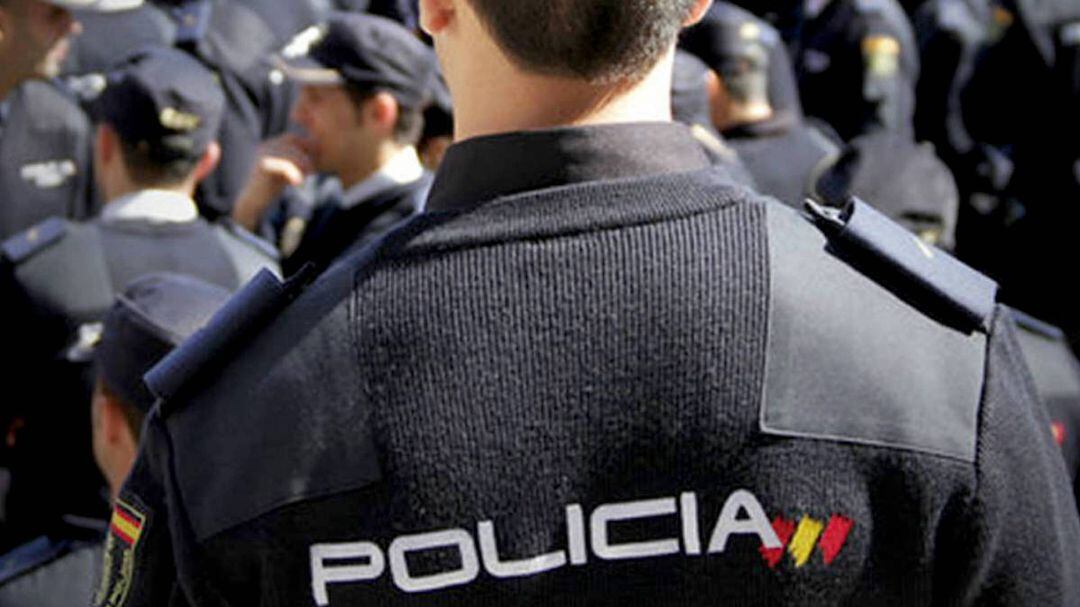 Efectivos policíales