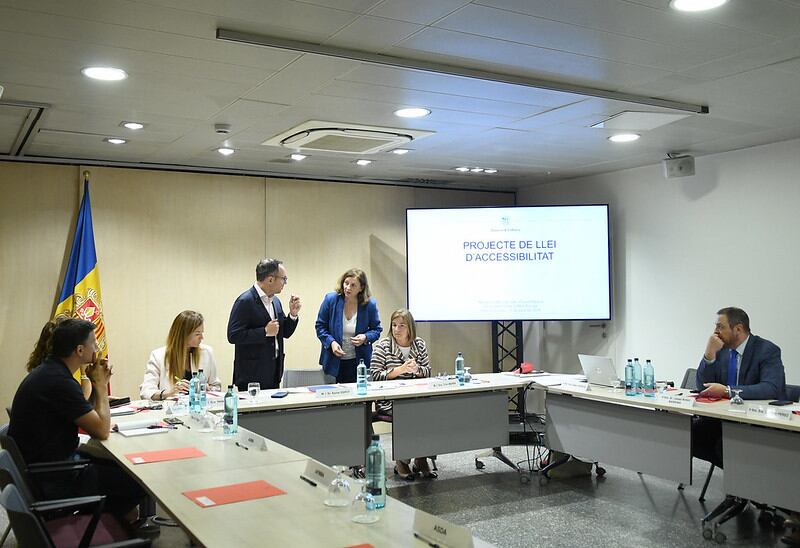 Durant la reunió celebrada dilluns passat